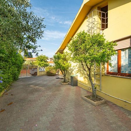 Casa Vacanze San Giovanni San Giovanni Suèrgiu Eksteriør bilde