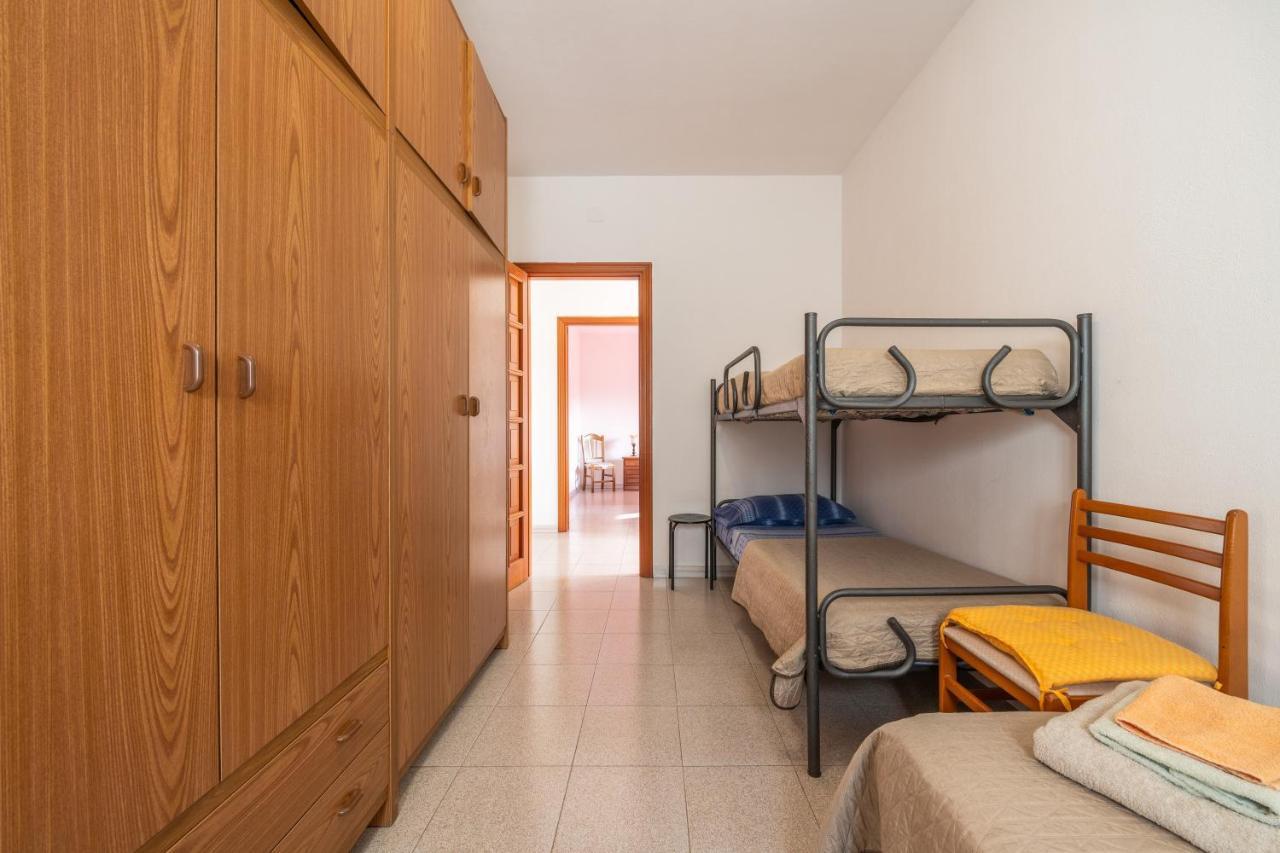 Casa Vacanze San Giovanni San Giovanni Suèrgiu Eksteriør bilde