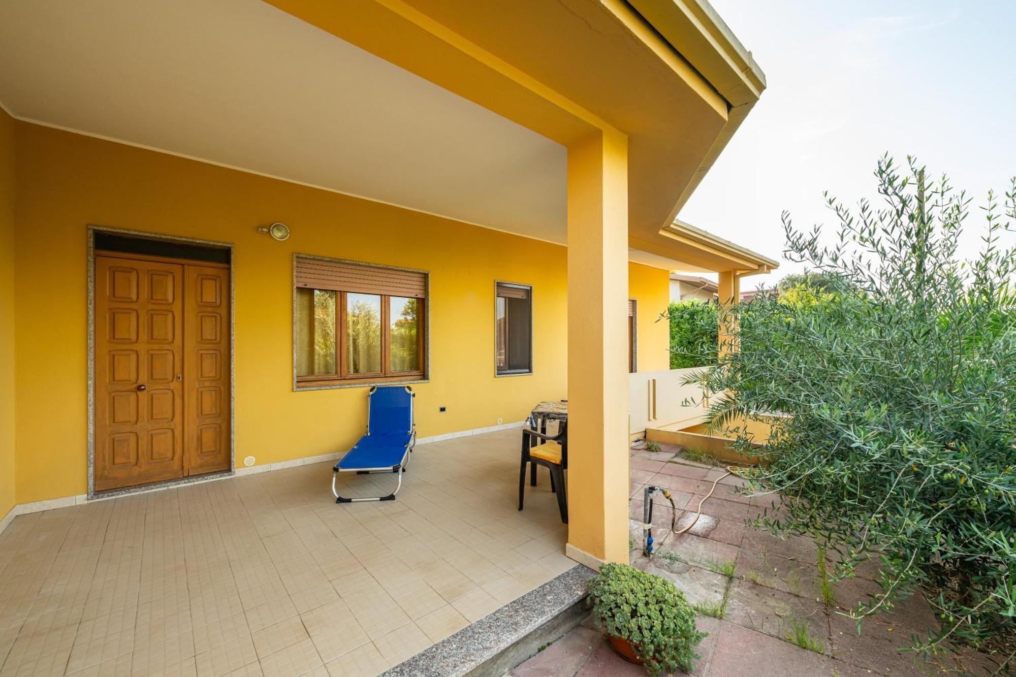 Casa Vacanze San Giovanni San Giovanni Suèrgiu Eksteriør bilde